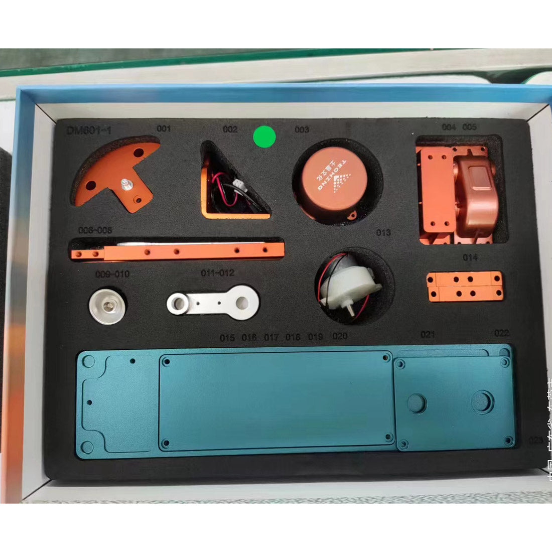 TECHING 3D Pumping Unit Model DIY Metal Oilfield Working Equipment Assembly Kit (219PCS) - CUBERTIME