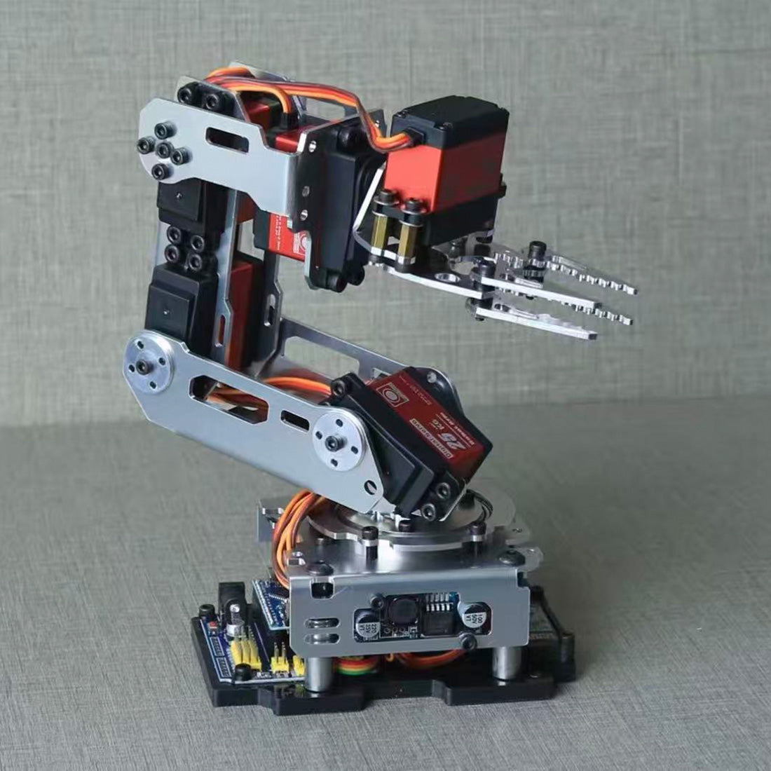 6DOF Robotic Arm Kit High Torque 25KG Metal Gear Digital Motor Mechanical Arm DIY Assembly with Wireless Serial Control 624G Structure (Unassembled) _ CUBERTIME
