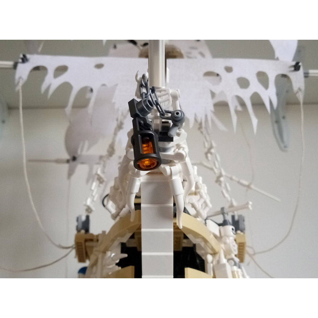 MOC-110420 The Terrifying Charon's Chest Pirate Ship Building Blocks Set (2417PCS) - cubertime