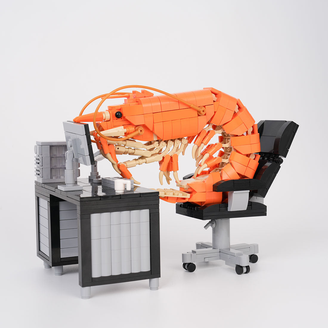 MOC Working Shrimp Man Building Blocks Set (675PCS) - cubertime