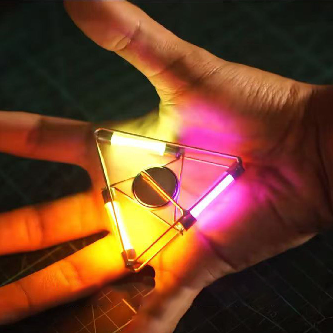 Triangle Glowing Tube Light Vintage Industrial Style Metal Wire Desk Lamp DIY Sculpture Kit - cubertime