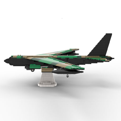 MOC-198083 B-52D Strategic Bomber Building Block Model, Opening Cockpit and Bomb Bay(788PCS) - cubertime