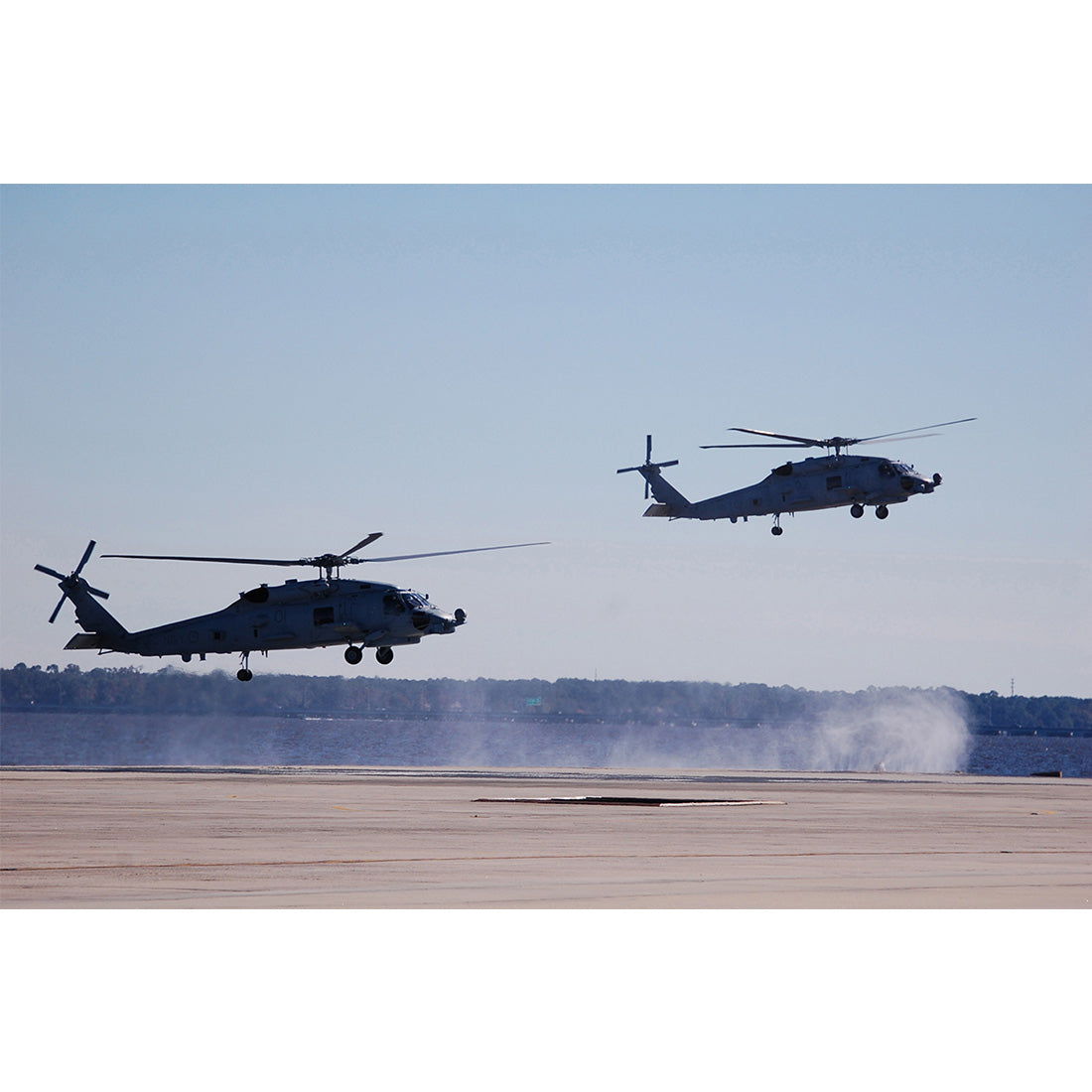 MOC-204867 MH-60R Navy Helicopter Building Blocks Set(846PCS) - cubertime
