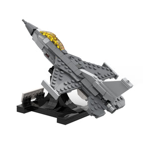 MOC-218783 1/72 Scale F-16 Fighting Falcon Fighter Aircraft Building Block Set, Single-Engine Lightweight Military Aircraft Model with Display Stand (241PCS) - CUBERTIME