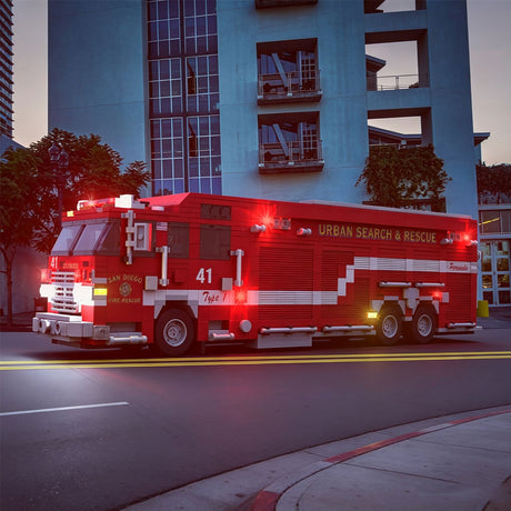 MOC-264986 Heavy Urban Search and Rescue Fire Truck Building Block Model, 2023 Emergency Fire Engine Construction Set with Detailed Equipment Compartments, Collectible Display Model for Adults and Fire Vehicle Enthusiasts(1624PCS) - cubertime