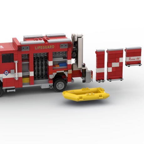 MOC-266082 2015 Fire Truck Building Block Model, Emergency Response Vehicle Construction Set with Yellow Boat, Deployable Rear Equipment and Adjustable Crane Arm, Collectible Display Model for Enthusiasts（972PCS） - cubertime