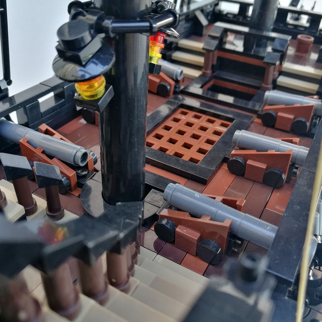 MOC The Black Pearl Medieval Pirate Ship Model Particle Building Blocks Set (3051PCS) - cubertime