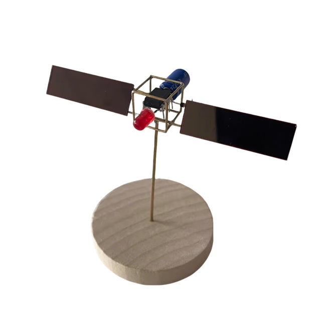 Solar Satellite Vintage Industrial Style Metal Wire Lamp DIY Electronic Sculpture - cubertime