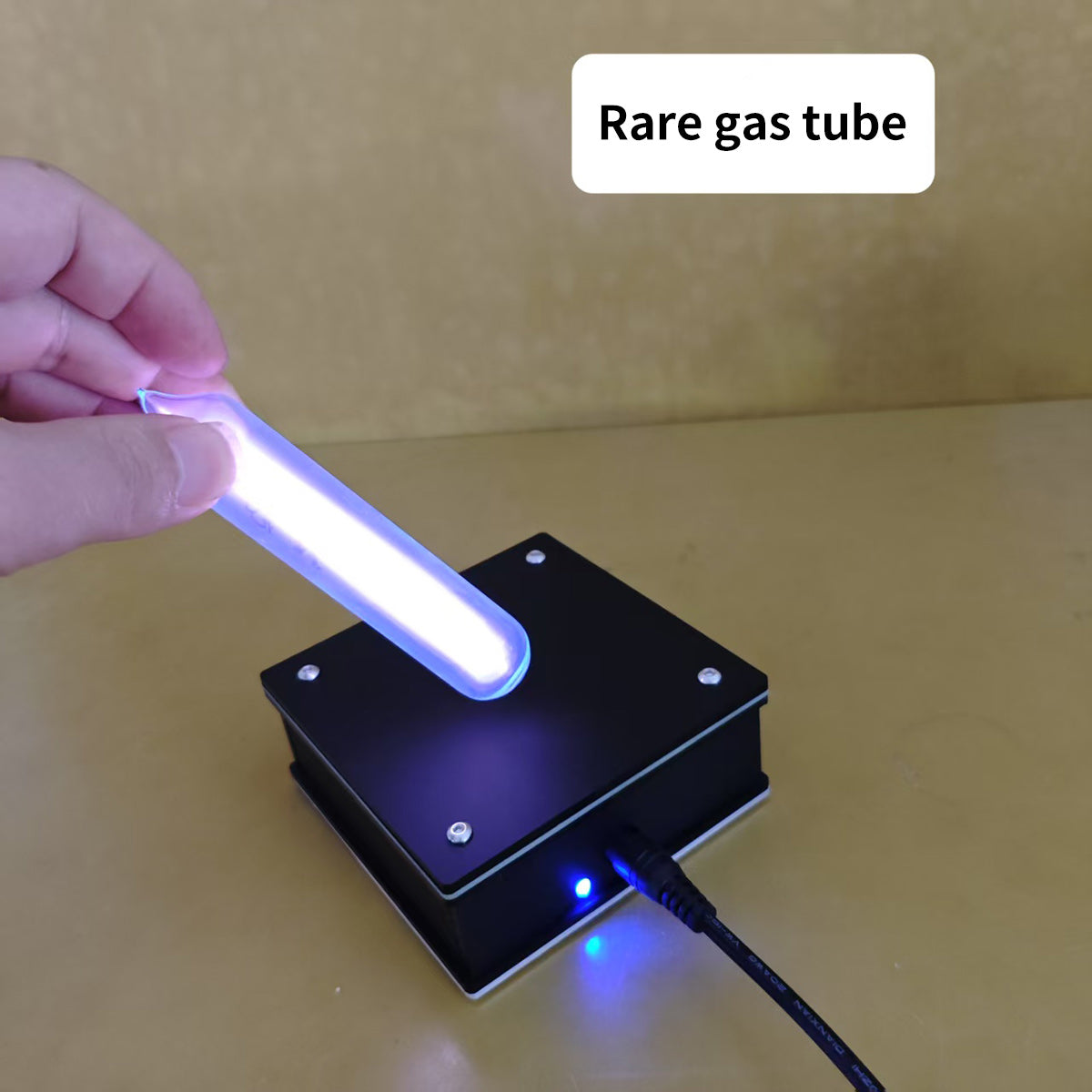 Tesla Coil Wireless Lighting Device - Educational Tech Gift - cubertime