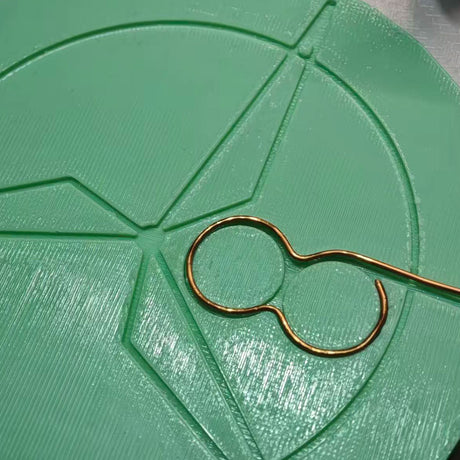 Windmill Lamp Copper Wire Bending Template, Beginner-Friendly 1mm Wire Bending Tool (Random Color）- cubertime